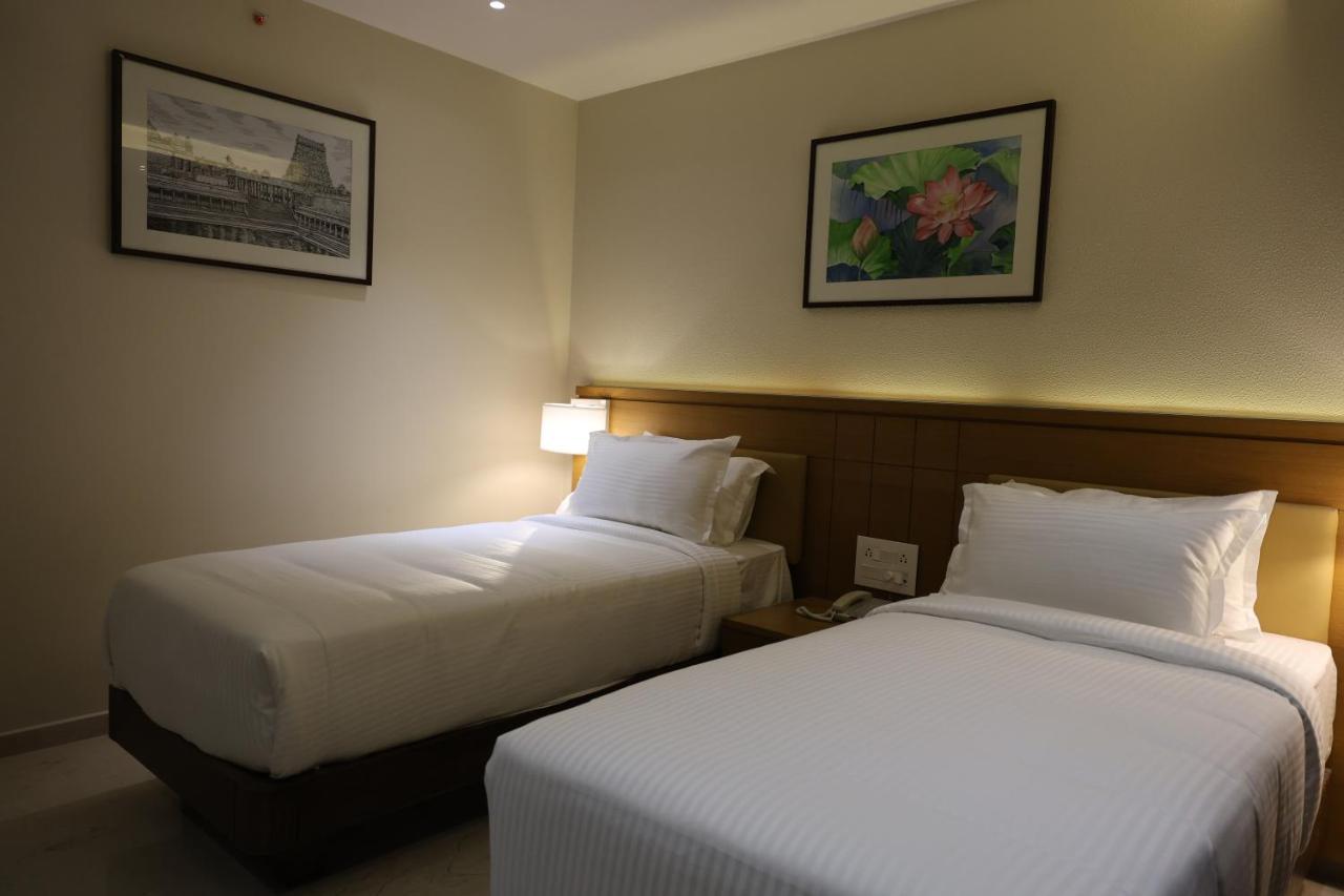 M Central Chennai Bagian luar foto
